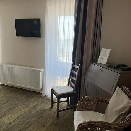 Ξενοδοχείο Admiral Scheer 3*