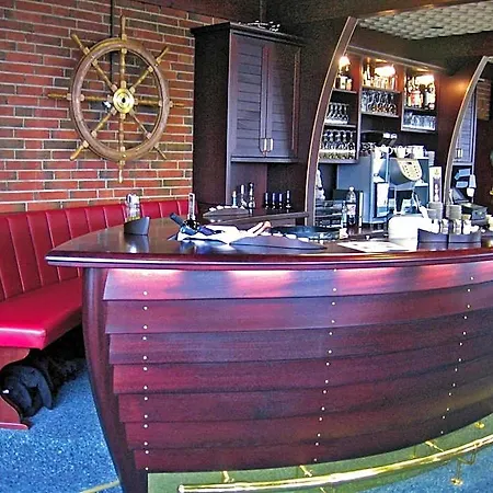 Admiral Scheer Laboe