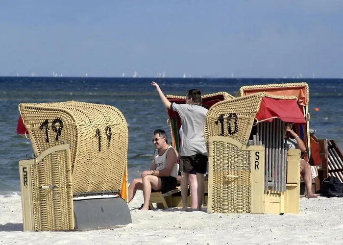 Admiral Scheer Laboe